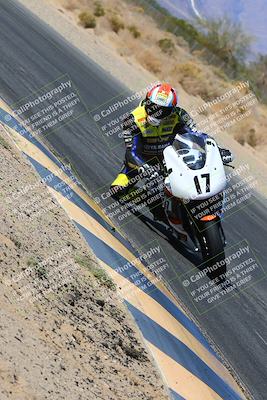 media/Feb-13-2022-SoCal Trackdays (Sun) [[c9210d39ca]]/Turn 7 Inside (1040am)/